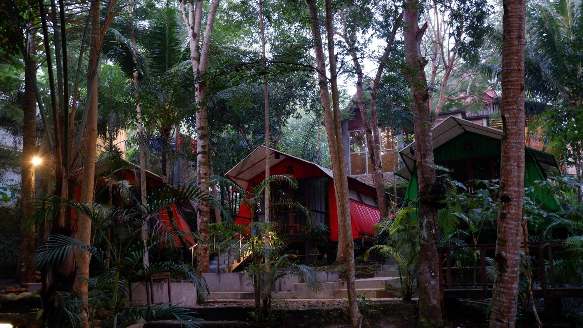 Hau Eco Lodges Citumang Pangandaran Exterior foto